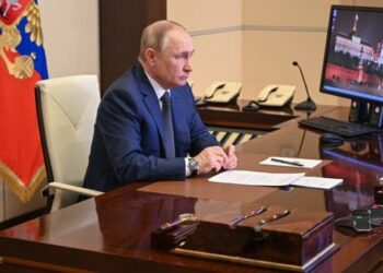 بوتين يعلن عن هدنة في أوكرانيا بمناسبة عيد الفصح تستمر حتى منتصف ليل الأحد.. وزيلينسكي يعتبر الهدنة محاولة للعب بأرواح البشر