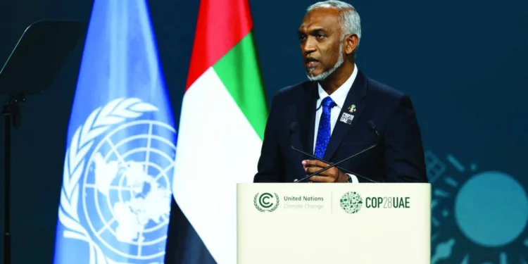 رئيس المالديف يصادق على منع الإسرائيليين من دخول بلاده