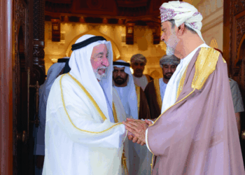 استقبله سلطان عُمان.. وزار معرض مسقط الدولي للكتاب..حاكم الشارقة بمنجز تاريخي جديد..