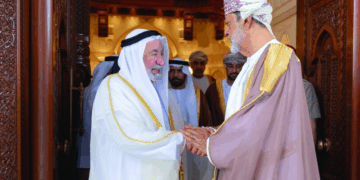 استقبله سلطان عُمان.. وزار معرض مسقط الدولي للكتاب..حاكم الشارقة بمنجز تاريخي جديد..