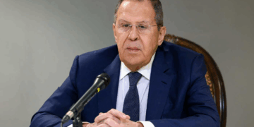 روسيا تحدد شرطها “الأساسي” لتسوية ملف “حرب أوكرانيا”