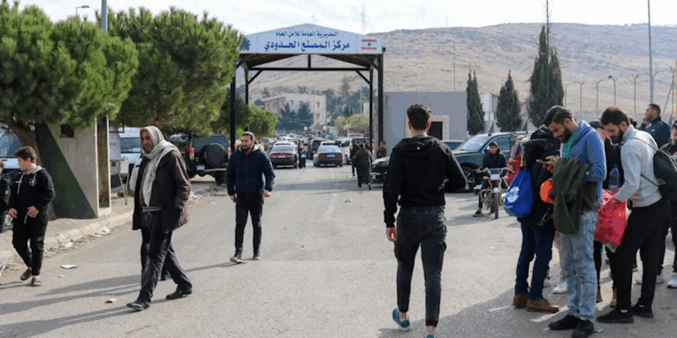 لبنان يرفض تسليم سوريين مطلوبين من الحكومة الجديدة السورية