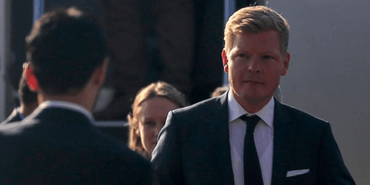 المبعوث الأممي لليمن يلتقي وفد الحوثيين في عُمان