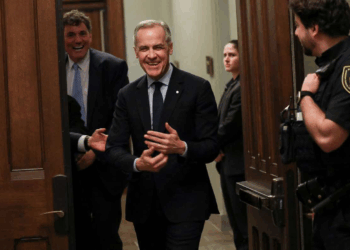 كارني يفوز بانتخابات كندا.. ويدعو لنهج صارم مع إدارة ترامب