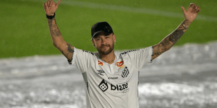 نيمار يطالب بوقف بث “بودكاست” عن أسرار حياته.. والقضاء يرفض