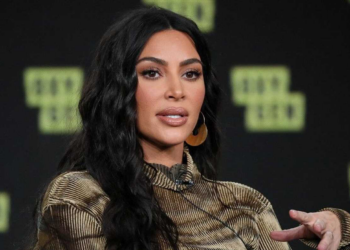 كيم كارداشيان أمام محكمة الجنايات بفرنسا