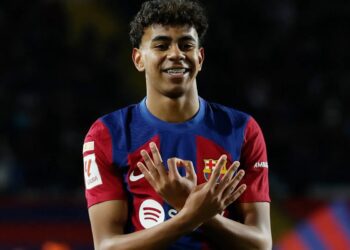 مانشستر سيتي يجهز عرضا خرافيا لضم نجم برشلونة