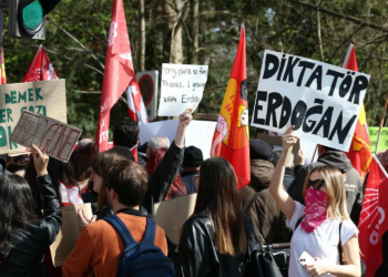 «الإتحاد الأوروبي» يزيد الضغط على تركيا بعد اعتقال إمام أوغلو