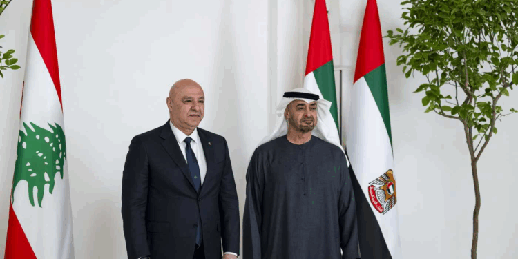 في أول زيارة رسمية للرئيس اللبناني جوزيف عون لدولة الإمارات.. محمد بن زايد يؤكد دعم الإمارات لوحدة لبنان وسيادته