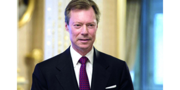 بثروة تقدّر بـ 4 مليارات دولار تعادل 5 أضعاف ما يملكه تشارلز الثالث .. ملك لوكسمبورغ يتصدر قائمة أغنى الملوك في أوروبا