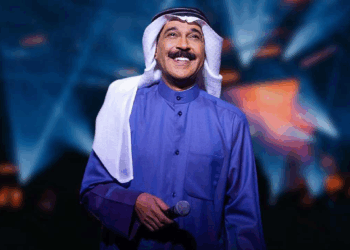 الفنان عبدالله الرويشد يعود إلى ألمانيا لاستكمال العلاج