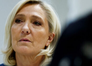 حكم على مارين لوبان يمنعها من الترشح في الإنتخابات الرئاسية الفرنسية القادمة !