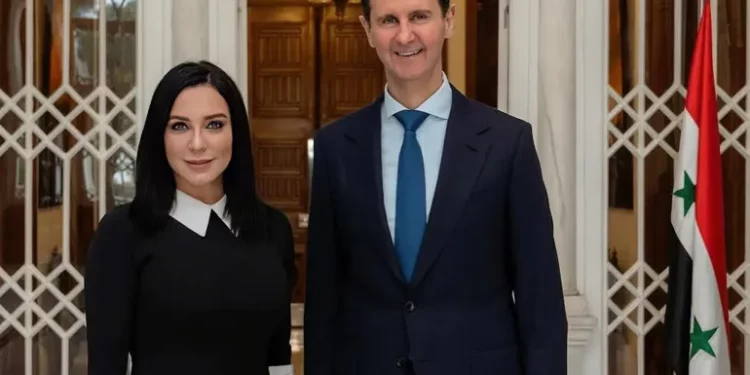 نقابة الفنانين في دمشق تشطب قيد الفنانة سلاف فواخرجي بسبب ولائها لنظام الأسد !