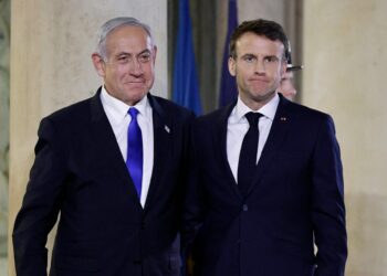 فرنسا في أجرأ رسائلها لنتنياهو: تخلّص من سموتريتش وبن غفير فورًا ثمّ نبحث عن حُلول.. أزمة حقيقية تتفاعل بين أوروبا وإسرائيل وتل أبيب تتّهم ماكرون بـ”ذرف دموع التماسيح” على أطفال غزة