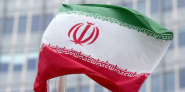 انتهاء الجولة الرابعة من المباحثات بين إيران وأمريكا حول النووي.. تقدم مُفاجئ وتصريحات مُشجعة وجولة مُقبلة حاسمة