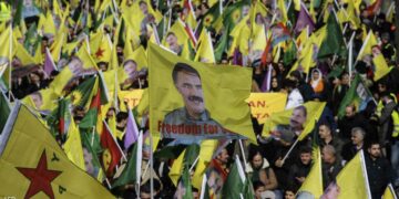 حزب العمال الكردستاني يدعو تركيا الى تخفيف “عزلة” أوجلان