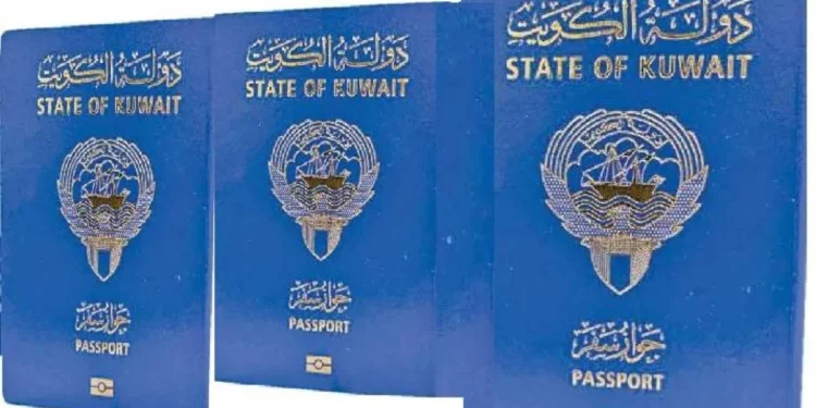 الكويت تمنح آلاف النساء المسحوبة جنسياتهنّ 4 أشهر فترة سماح بالسفر