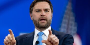 نائب ترامب يتراجع عن زيارة إسرائيل خشية اعتبارها دعما لتوسيع حرب غزة ويعتبر القرار ليس ممارسة ضغط علني على تل أبيب