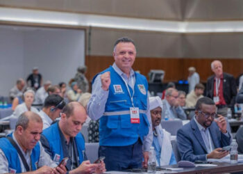 تسلم جائزة “حرية الصحافة” خلال احتفال في مدينة سانتياغو الإسبانية.. نقيب الصحفيين الفلسطينيين: إسرائيل تشن ضدنا حرب إبادة إعلامية