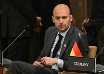 فرنسا تستضيف وزراء خارجية السعودية والأردن ومصر تحضيرا لمؤتمر حول حل الدولتين.. وباريس تعتبر “مسألة الاعتراف المتبادل بين الدول أمر بالغ الأهمية”