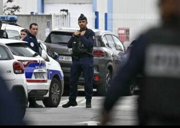 تقرير حكومي فرنسي: جماعة الإخوان متغلغلة في مفاصل الدولة