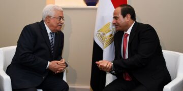 موسكو.. عباس والسيسي يبحثان وقف الحرب وإعادة إعمار قطاع غزة