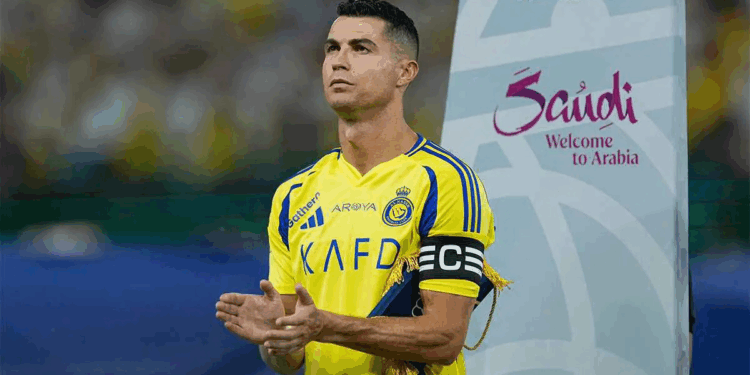 الفيفا يرغب في مشاركة رونالدو بكأس العالم للأندية