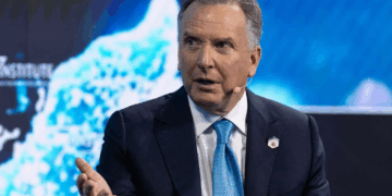 ويتكوف يجري محادثات مع حماس بشأن سلام “أوسع نطاقا”