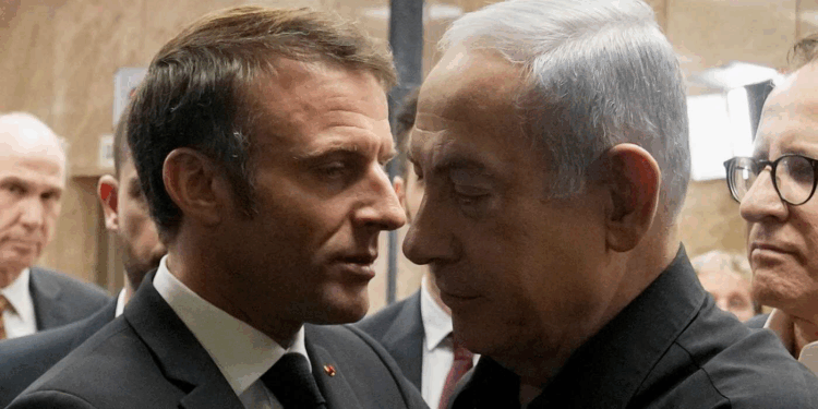 أزمة دبلوماسية متصاعدة.. نتنياهو يشن هجوما حادا على ماكرون