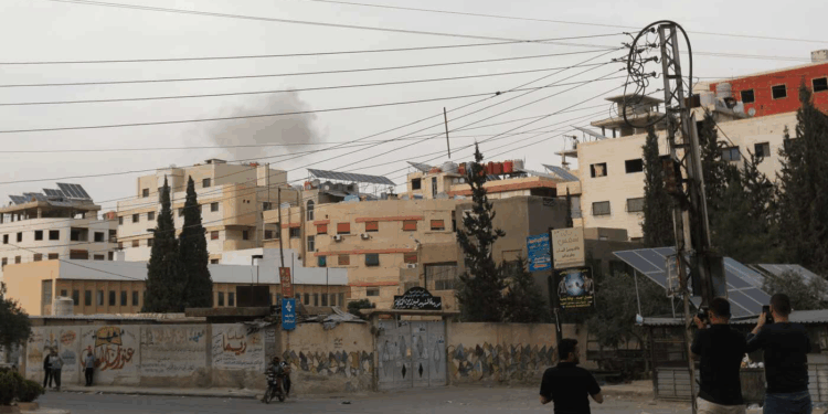 المرصد السوري: مقتل 23 مسلحا “درزيا” في كمين قرب ريف دمشق ..