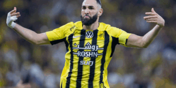 بنزيمة أفضل لاعب في الدوري السعودي عن الموسم المنقضي