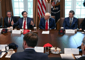 إدارة ترامب ترغب في تسريع الصفقات مع صناديق الثروة الخليجية