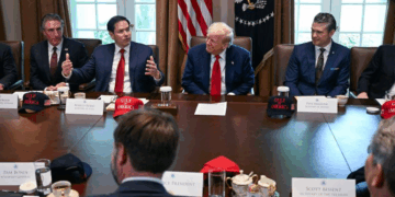 إدارة ترامب ترغب في تسريع الصفقات مع صناديق الثروة الخليجية