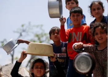 صحف عالمية: خطة إسرائيلية لتقطيع غزة وحشر السكان في 3 مناطق