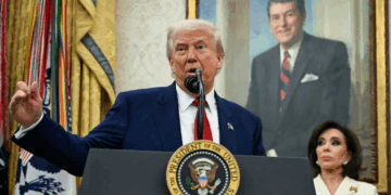 ترامب: حذرت نتنياهو من ضرب إيران لأننا قريبون من اتفاق