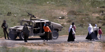 تقرير: إسرائيل تعزز وجودها العسكري في سوريا وتنسق مع تركيا