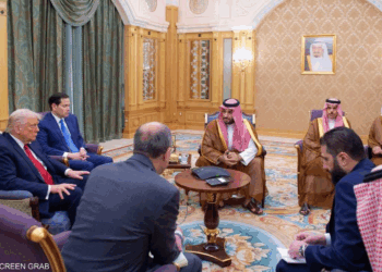 البيت الأبيض يكشف “تفاصيل الحوار” بين ترامب والشرع