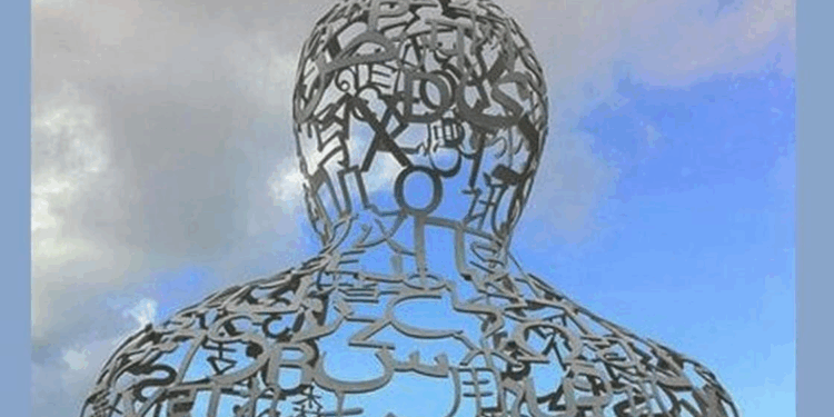 دولة الإمارات تطلق نموذجا للذكاء الاصطناعي باللغة العربية