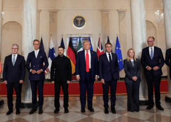 زيلينسكي يطالب أوروبا بصياغة واضحة للضمانات الأمنية