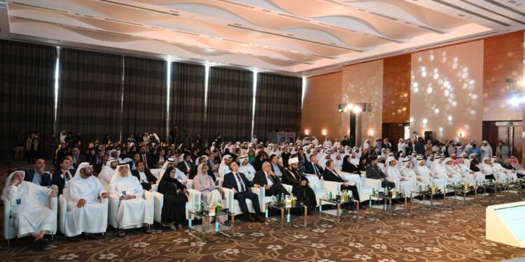 منتدى مركز  تريندز السنوي الخامس يناقش خطر الإسلام السياسي تحت شعار “ معا نجابه التطرف بالمعرفة”الخبراء والباحثون يؤكدون أهمية وضع خريطة طريق شاملة لمواجهة التطرف و يشددون على تعزيز القيم والمواطنة  