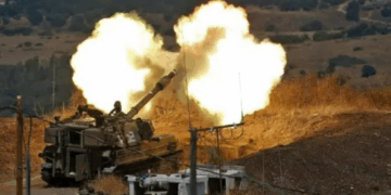 الجيش الإسرائيلي يصدر أمرا بإخلاء قرى في جنوب لبنان تمهيدا لضربات تطاول حزب الله.. ورئيس الوزراء اللبناني يدعو المجتمع الدولي للضغط على اسرائيل لوقف اعتداءاتها