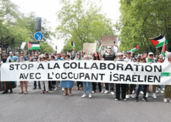 لوموند: دعوى قضائية ضد فرنسا لعدم امتثالها لاتفاقية منع الإبادة الجماعية