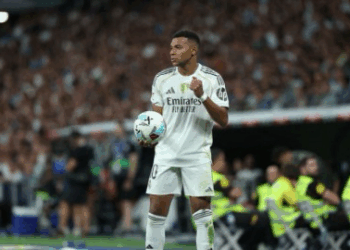 خطة ليفربول لإيجاد خليفة صلاح مهددة بسبب مبابي