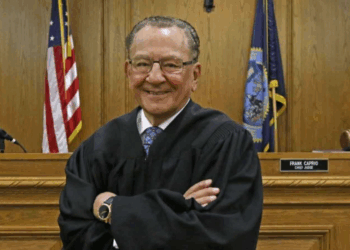 بعد رسالة مؤثرة.. وفاة “القاضي الرحيم” فرانك كابريو