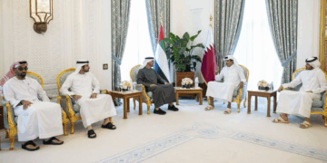 رئيس دولة الإمارات يصل إلى الدوحة في “زيارة أخوية”محمد بن زايد: الإمارات تدعم قطر في الحفاظ على سيادتها وسلامة أراضيها