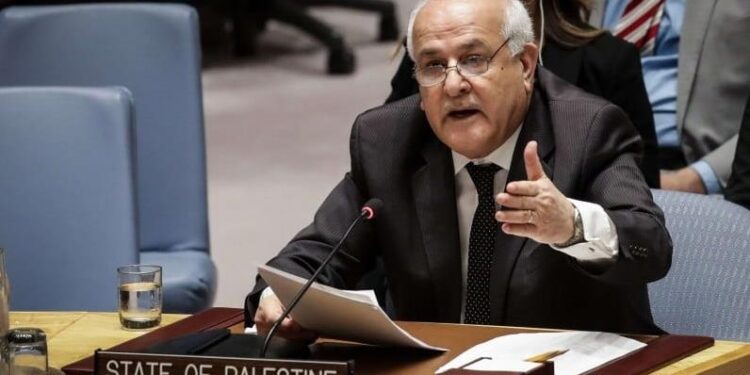 مندوب فلسطين لدى الأمم المتحدة: نواجه محاولة لإنكار وجودنا وحقوقنا كبشر وندعوا إلى إنهاء الاحتلال الإسرائيلي “دون رجعة”