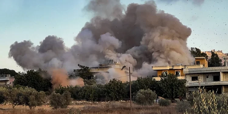 «يونيفيل»: الغارات الإسرائيلية على لبنان انتهاك للقرار 1701