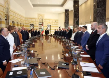 الحكومة اللبنانية تقر خطة الجيش لحصر السلاح… ولا مهلة زمنية