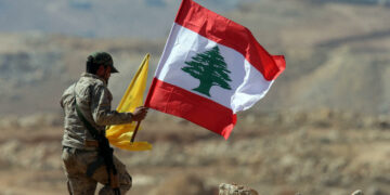 وضع لبنان خطير وعودة إسرائيل للحرب واردة والدبلوماسية هي الحل الوحيد.. خبراء يكشفون ملامح المرحلة المقبلة