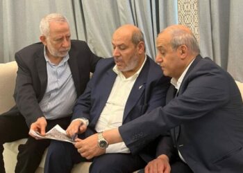 فصائل فلسطينية: نرفض أي وصاية أجنبية في غزة أثرنا المضي بالاتفاق رغم إجهاض إسرائيل إطلاق سراح عدد كبير من قيادات الحركة الوطنية